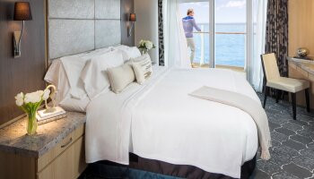 1548637421.472_c484_Royal Caribbean International Oasis of the seas accommodation Junior suite 2.jpg